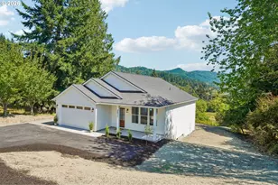 2411 Sunrise St, Kelso, WA 98626 - Photo 1