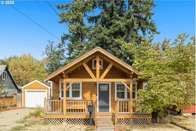 240 W Clarendon St, Gladstone, OR 97027 - Photo 1