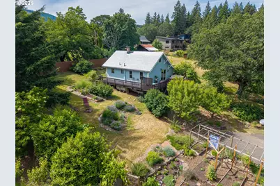 51 Columbia Ave, Underwood, WA 98651 - Photo 1