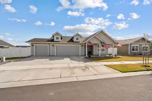 205 River Ridge Dr, Boardman, OR 97818 - Photo 1