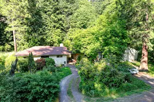 6620 SE Barbara Welch Rd, Portland, OR 97236 - Photo 1
