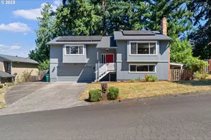 12245 SE Quietwoods St, Happy Valley, OR 97086 - Photo 1