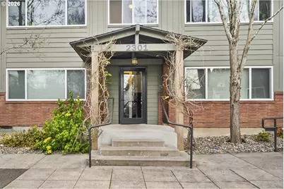 2301 SE Caruthers St #1, Portland, OR 97214 - Photo 1