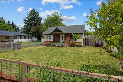 3804 SE 130th Ave, Portland, OR 97236 - Photo 1