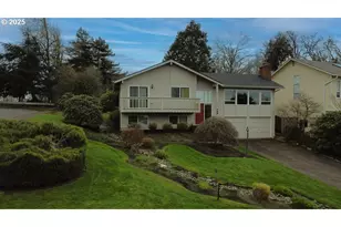 799 Woodcrest Dr, Springfield, OR 97477 - Photo 1