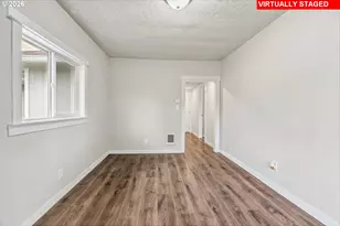 2843 Hemlock St, Longview, WA 98632 - Photo 8