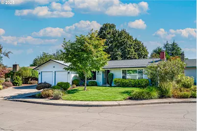 633 Rowan Ave, Springfield, OR 97477 - Photo 1