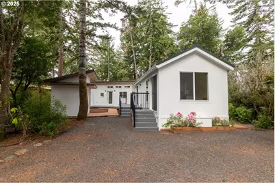 231 Horseshoe, Florence, OR 97439 - Photo 1