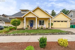 2105 N Heritage Way, Newberg, OR 97132 - Photo 1