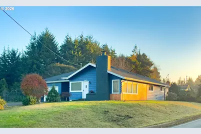 345 S Crestline Dr, Waldport, OR 97394 - Photo 1
