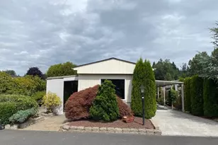 2457 Kingfisher Ln, Kelso, WA 98626 - Photo 1