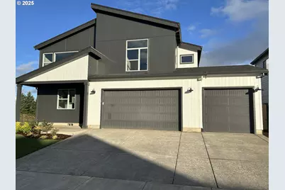 3080 Olympic St #16, Woodburn, OR 97071 - Photo 1