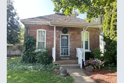 1520 V Ave, La Grande, OR 97850 - Photo 1