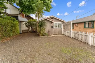 830 Oceanway St, Seaside, OR 97138 - Photo 1