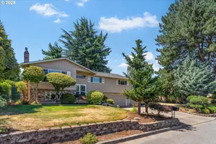 14390 SE Thelma Cir, Milwaukie, OR 97267 - Photo 1