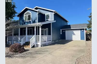 1641 17th St, Florence, OR 97439 - Photo 1