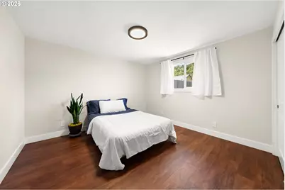 2767 W Langenberg Ave, Roseburg, OR 97471 - Photo 16