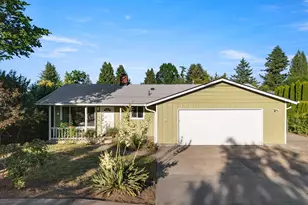 9972 SE 40th Ave, Milwaukie, OR 97222 - Photo 1