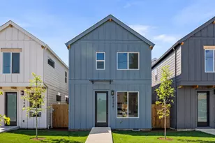 4354 NE Going St, Portland, OR 97218 - Photo 1
