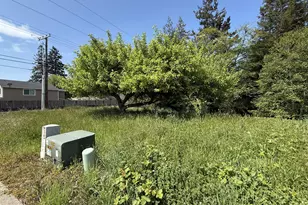 6801 Magnolia Ct, Brookings, OR 97415 - Photo 1