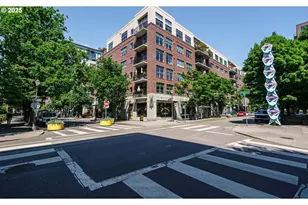 821 NW 11th Ave, Portland, OR 97209 - Photo 1