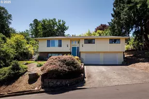 3654 SE Grogan Ave, Milwaukie, OR 97222 - Photo 1