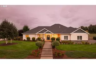 2050 SW Fox Swale Ln, McMinnville, OR 97128 - Photo 1