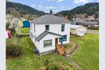 106 S Main St, Drain, OR 97435 - Photo 1