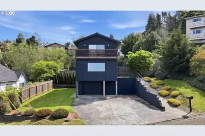 2149 Hamilton St, North Bend, OR 97459 - Photo 1