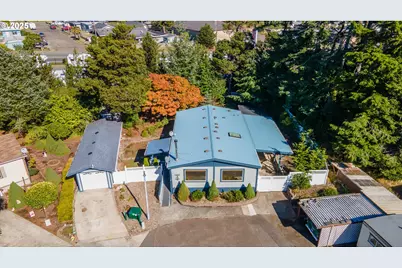 1865 Shorepines Cir, Coos Bay, OR 97420 - Photo 1