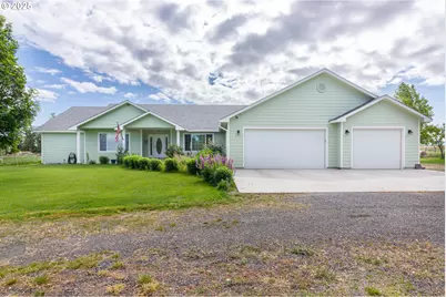 30258 King Ln, Hermiston, OR 97838 - Photo 1