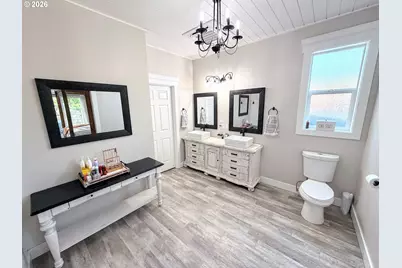 606 2nd St, Cove, OR 97824 - Photo 12