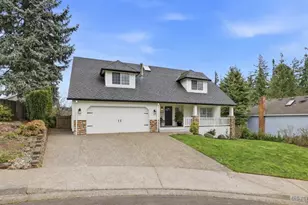 20520 Martin Ct, West Linn, OR 97068 - Photo 1
