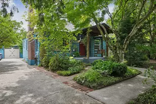 5900 NE Ainsworth St, Portland, OR 97218 - Photo 1