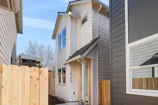 4140 NE 14th Ave, Portland, OR 97211 - Photo 1