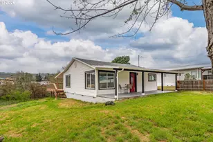 3660 Carnes Rd, Roseburg, OR 97471 - Photo 1