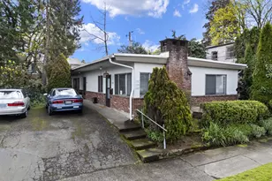 2536 NE Hoyt St, Portland, OR 97232 - Photo 1