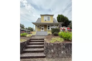 2535 SE 32nd Ave, Portland, OR 97202 - Photo 1