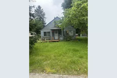 324 NW Garibaldi St, Hillsboro, OR 97124 - Photo 1