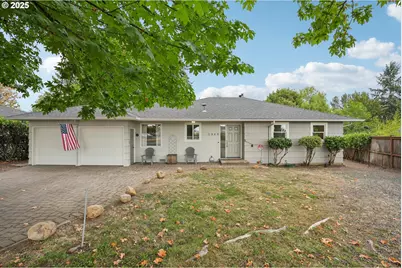 1946 SE Miller Ave, Dallas, OR 97338 - Photo 1