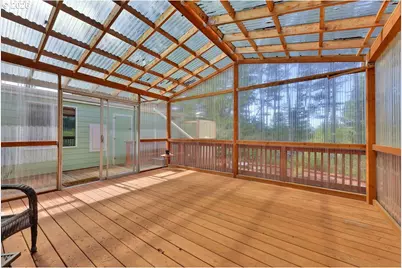 303 Manzanita Dr, Florence, OR 97439 - Photo 38