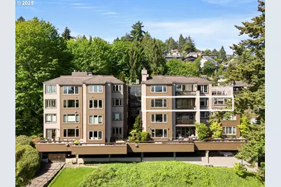 616 NW Westover Ter, Portland, OR 97210 - Photo 1