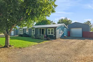 1020 N Benson St, Union, OR 97883 - Photo 1