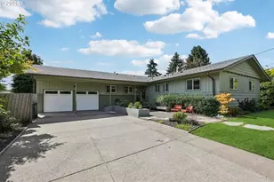 7225 SW 13th Ave, Portland, OR 97219 - Photo 1