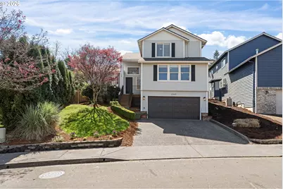 17369 Wake Robin Cir, Oregon City, OR 97045 - Photo 1