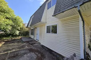 126 N 20th St, Philomath, OR 97370 - Photo 1