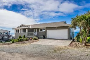 461 Terrace Dr, Rockaway Beach, OR 97136 - Photo 1