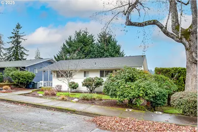 2545 Charnelton St, Eugene, OR 97405 - Photo 1