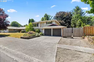 1010 SE 36th St, Troutdale, OR 97060 - Photo 1
