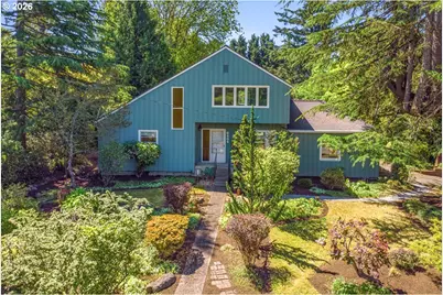 6434 SW Brugger St, Portland, OR 97219 - Photo 1